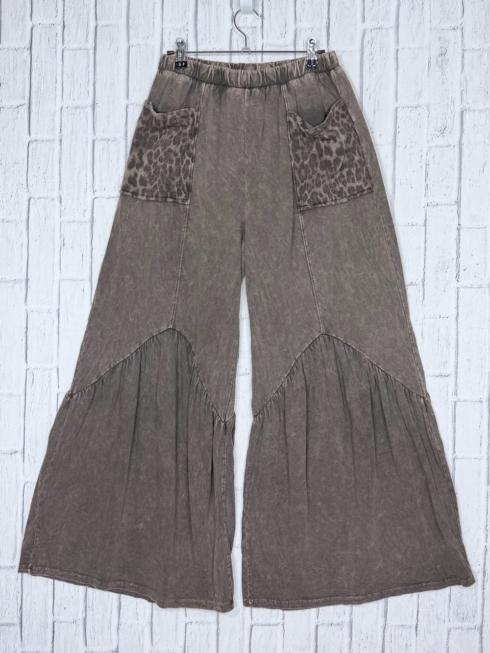 🤎 J. Her Leopard Pocket Mineral Wash Wide Leg Pants Brown Large